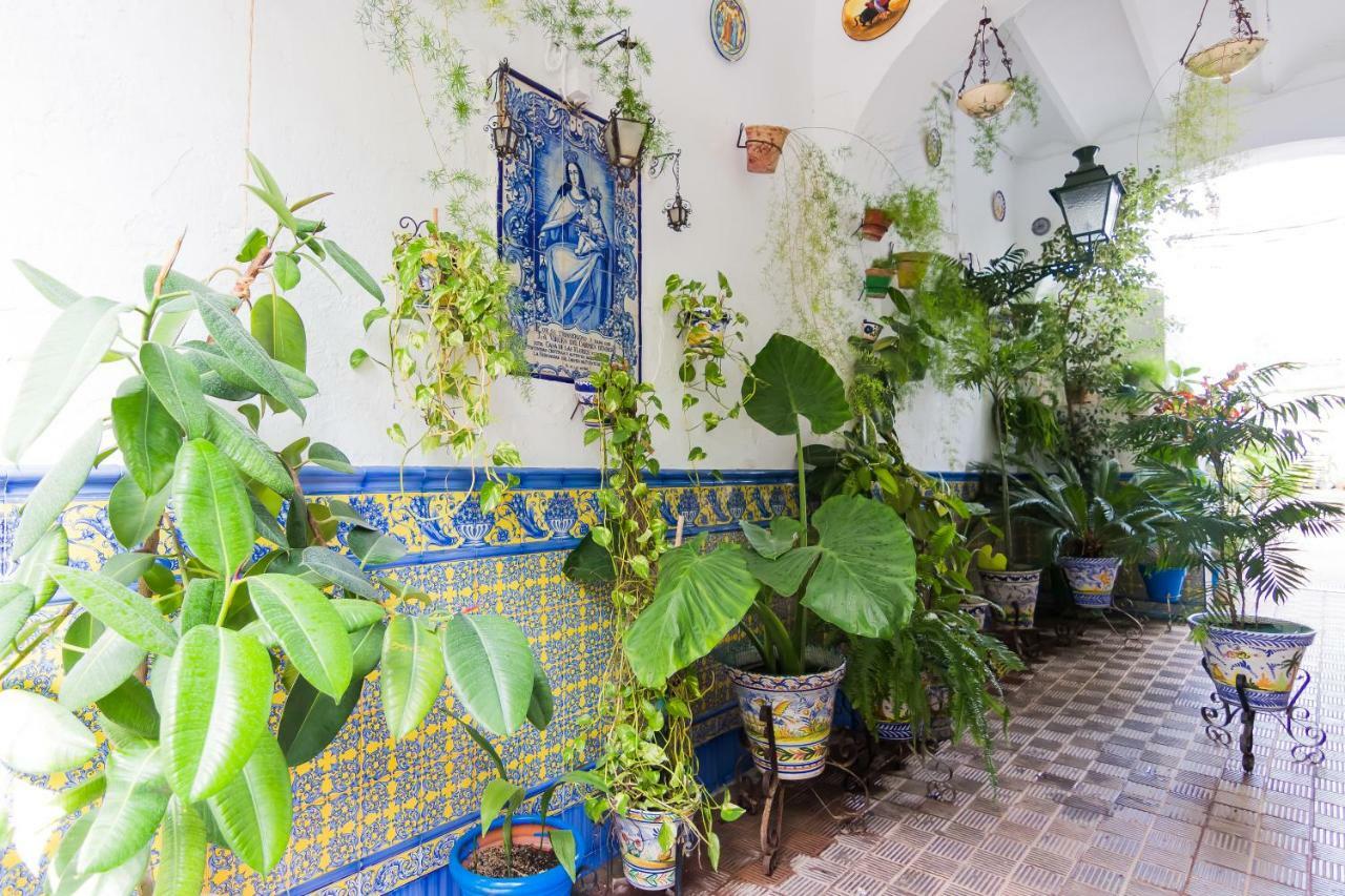 Misterhost Triana Patio De Las Flores Sevilla Exterior foto